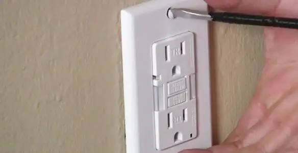 gfc outlets service securing and mounting ground fault circuit interrupter outlet by certified electricians in St Paul, MN