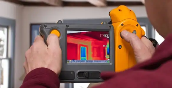 home energy audit service capturing thermal readings to analyze insulation and electrical efficiency in St Paul, MN