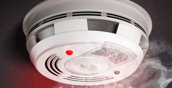 Installed smoke detector providing reliable fire detection in St Paul, MN