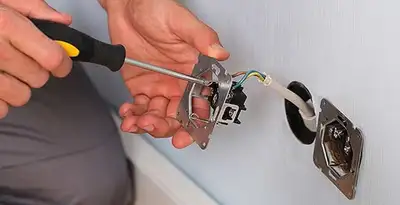 outlet repair services with professional electrical outlet wiring adjustment in St Paul, MN